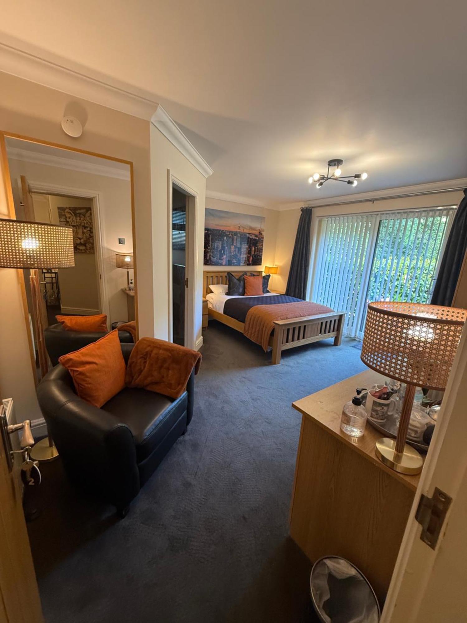 Barncroft Luxury Bed & Breakfast Solihull Exterior foto